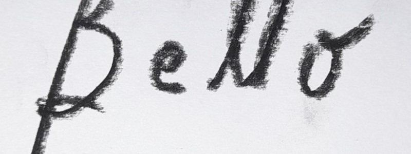 Fotografía: Firma del artista Isaac Bello